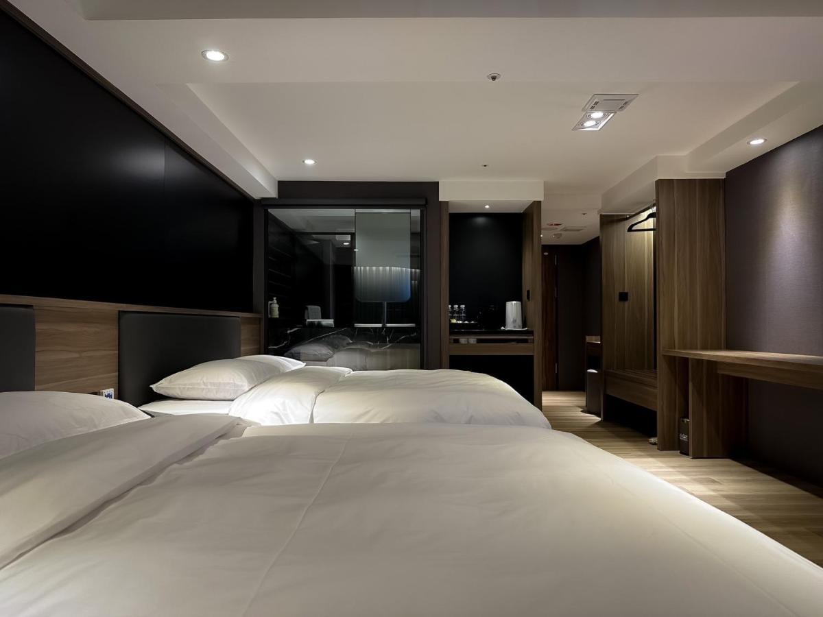 Autumn Willow Hotel Taichung Eksteriør billede