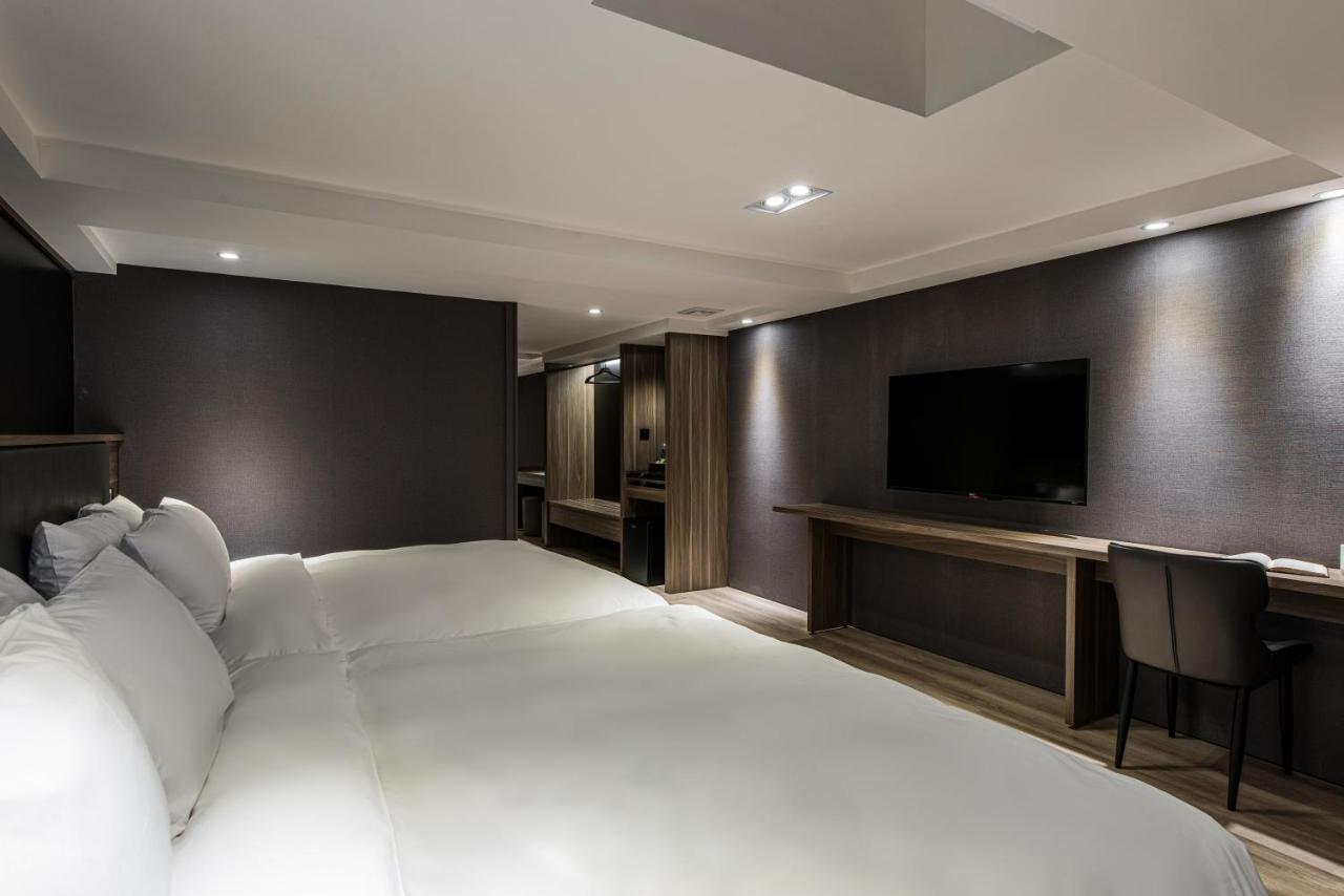 Autumn Willow Hotel Taichung Eksteriør billede