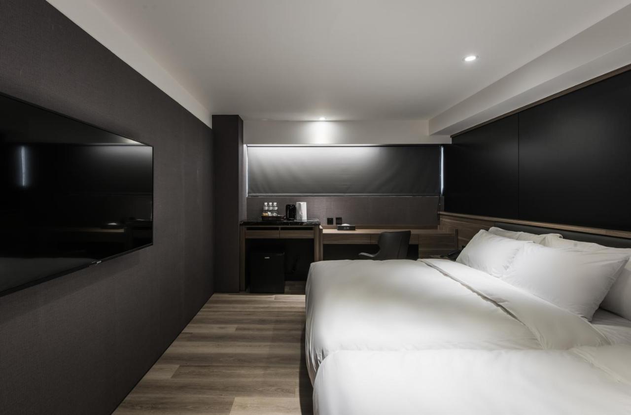 Autumn Willow Hotel Taichung Eksteriør billede