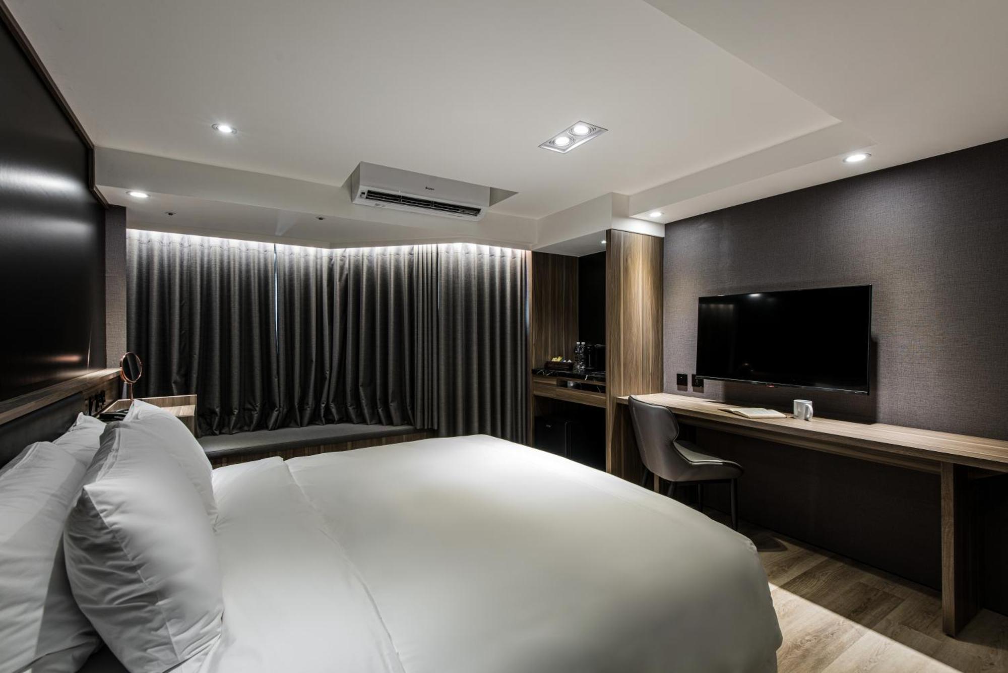 Autumn Willow Hotel Taichung Eksteriør billede